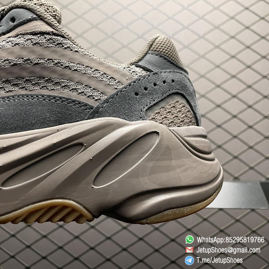 Best Replica Yeezy Boost 700 V2 Mauve Reflective Sneaker SKU GZ0724 Top Quality Yeezy700 RepSneakers 04 Best Replica Yeezy Boost 700 V2 Mauve Reflective Sneaker SKU GZ0724 Top Quality Yeezy700 RepSneakers 04